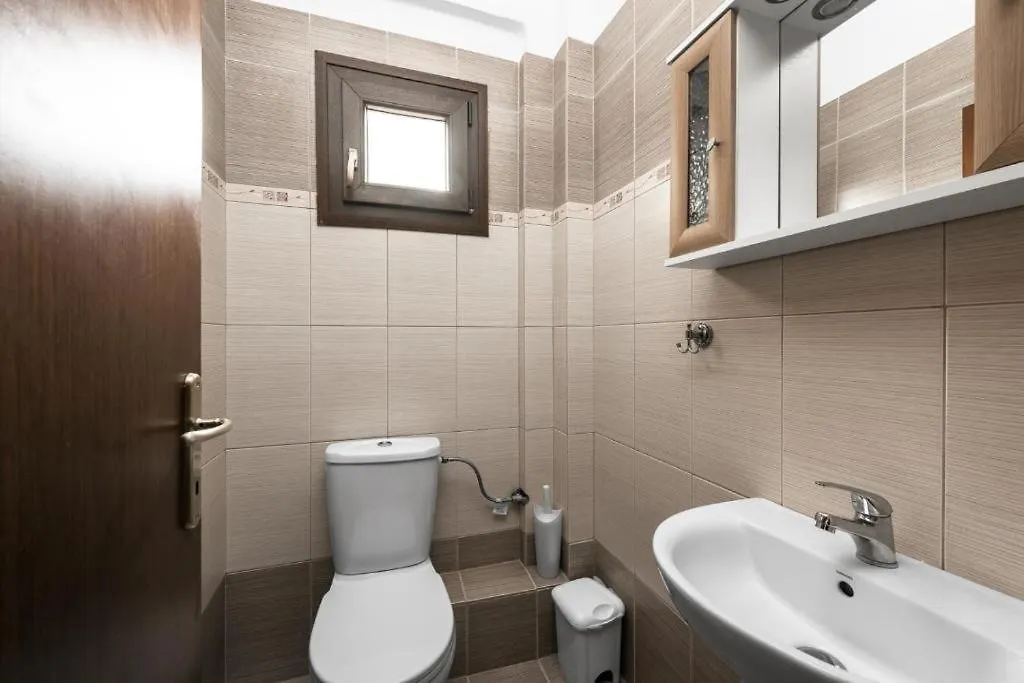 Captain'S Maisonettes Никити 0*,